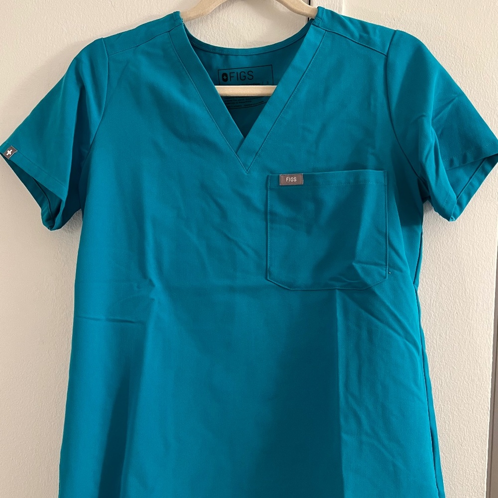 Figs Catarina One-Pocket Scrub Top